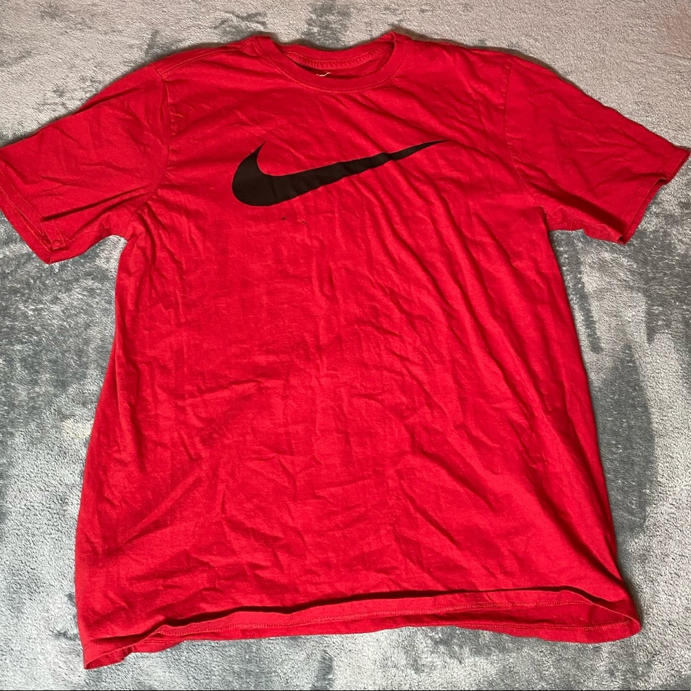 Red Nike tee